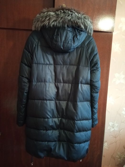Куртка -пальто Италия зимняя на девушку/женщину р.46-48 Новая