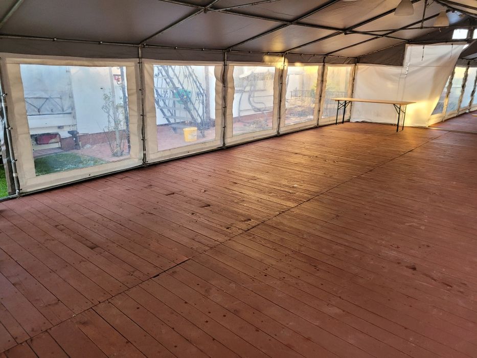 Namioty bankietowe z parkietem wynajem