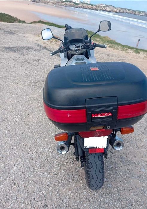Vendo ou troco por ps5 pro 2 gb,  xj600s 2003