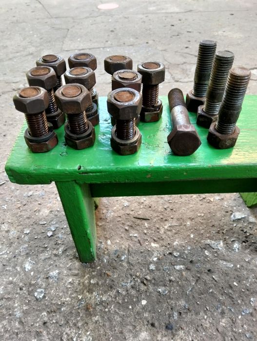 Болты М20 с гайкой и гровером