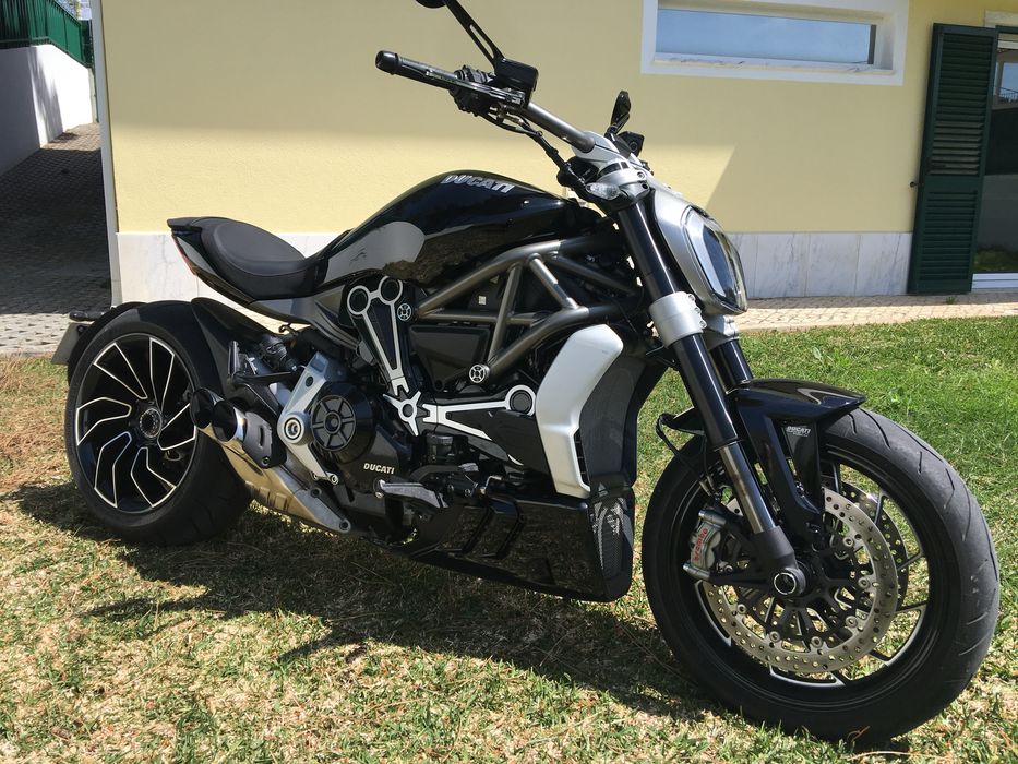 Ducati XDiavel S (2017) - Apenas 7.000 km