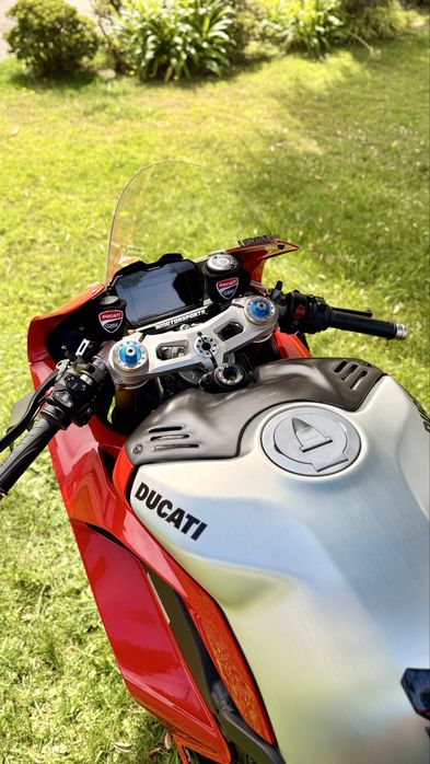 Ducati panigale v4 r