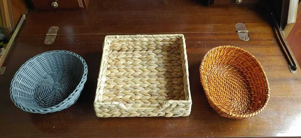 Cestos (diferentes materiais), bom estado