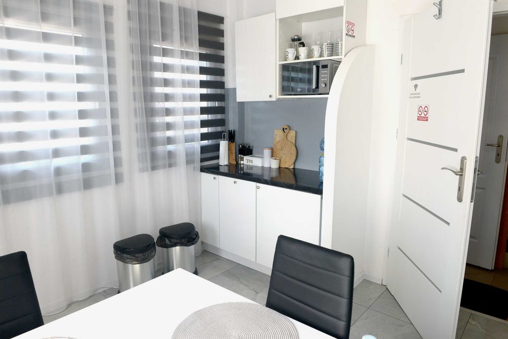 Wynajmę Lokal Usługowo- Biurowy 30m2
