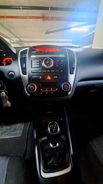 Kia Ceed 11-2009 Gasolina