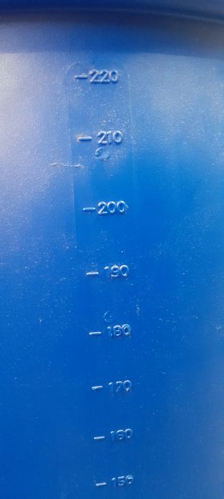 Bidões de 200 litros