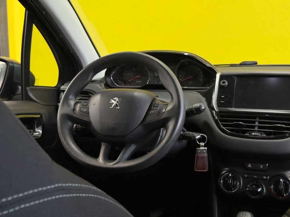 Peugeot 208 1.6 e-HDi Allure
