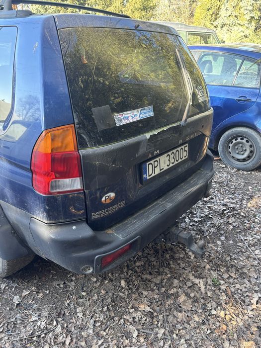 Mitshubishi pajero sport 3.0 b+g