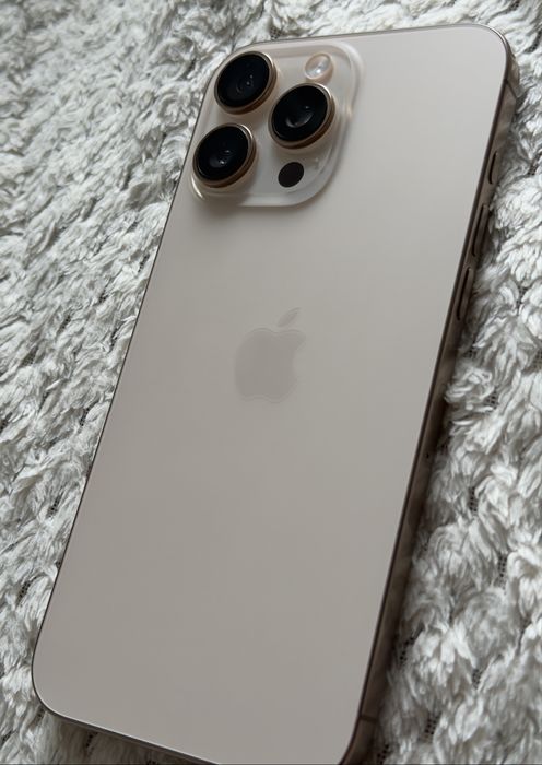 Iphone 16 Pro Max 256 GB Tytan Pustynny 91%