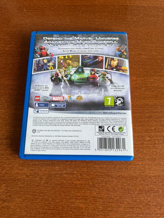 PS Vita - Jogo Lego Marvel Super Heroes (Universe in Peril)