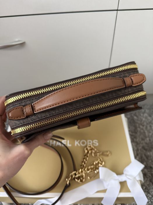 Женская сумка Michael Kors Medium Коричнева