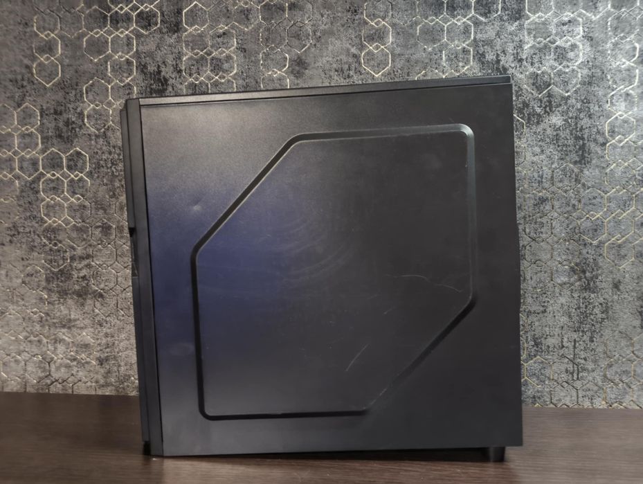 Komputer stacjonarny z i3, GTX 750T,i 16GB RAM, Dysk SSD