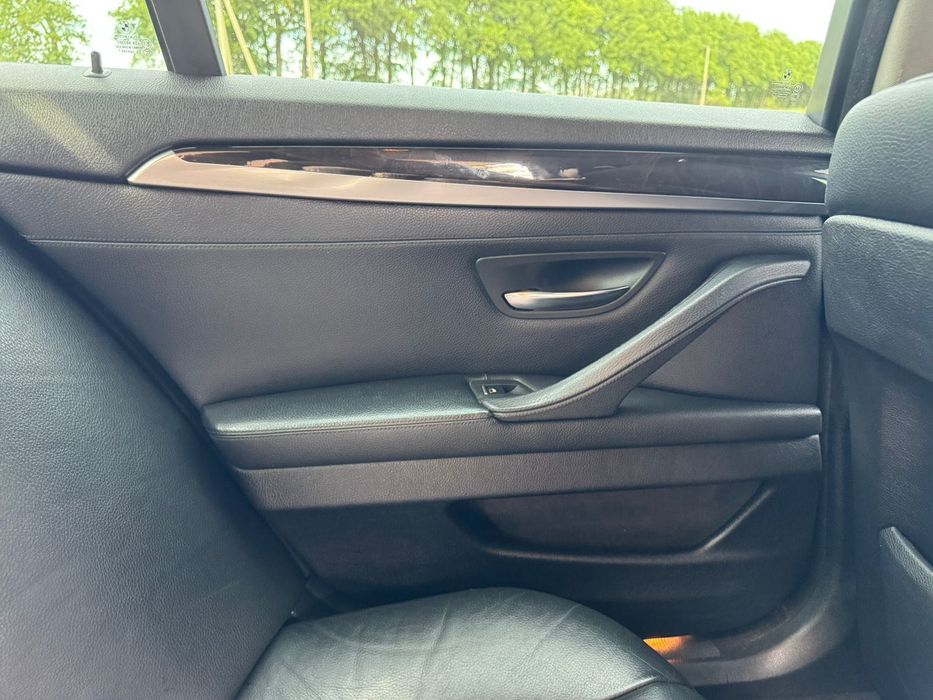 BMW 5 Series 2010