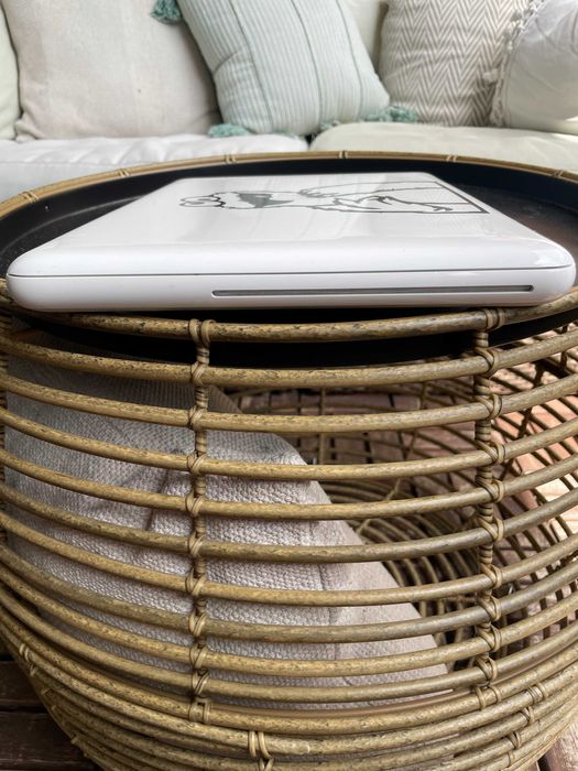 MACBOOK CLÁSSICO BRANCO BRILHANTE (2009) - Colecção