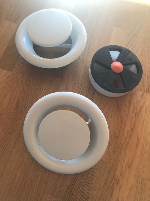 Anemostaty do rekuperacji 12 sztuk nawiewne i 1 wywiewna