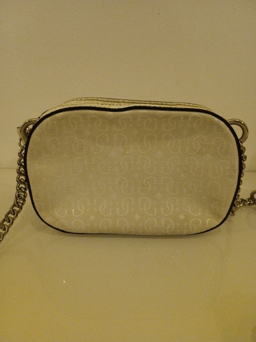 Bolsa a tiracolo Guess