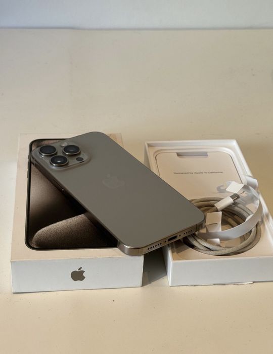 Iphone 15 pro max 256G