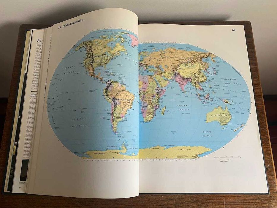The New Atlas of the World, from Readers Digest Selections64584324515586124