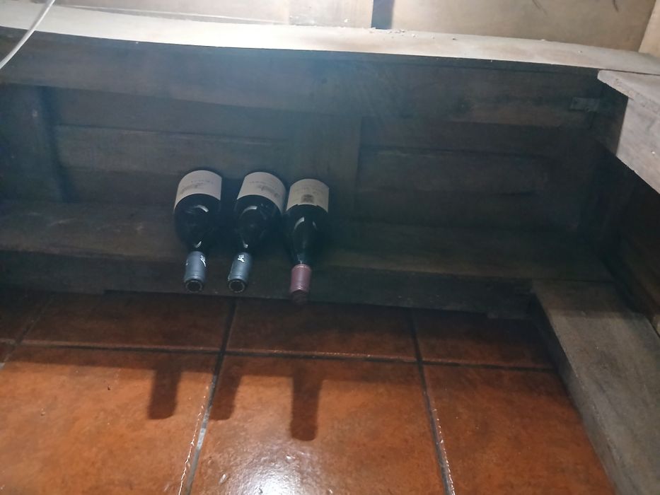 Móvel de bar feito em paletes