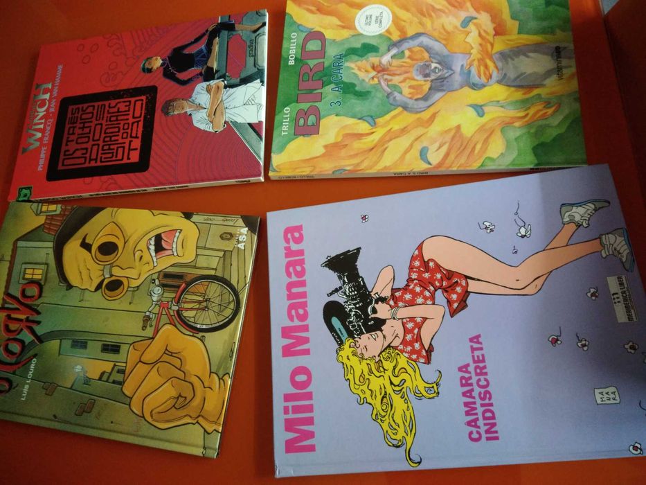 Livros BD capa dura - Manara/ Mulher Maravilha - novos