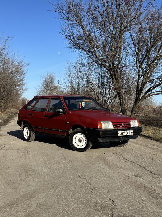 ВАЗ 2109 1.3 Бензин 1995 год Не гнилая По т.п