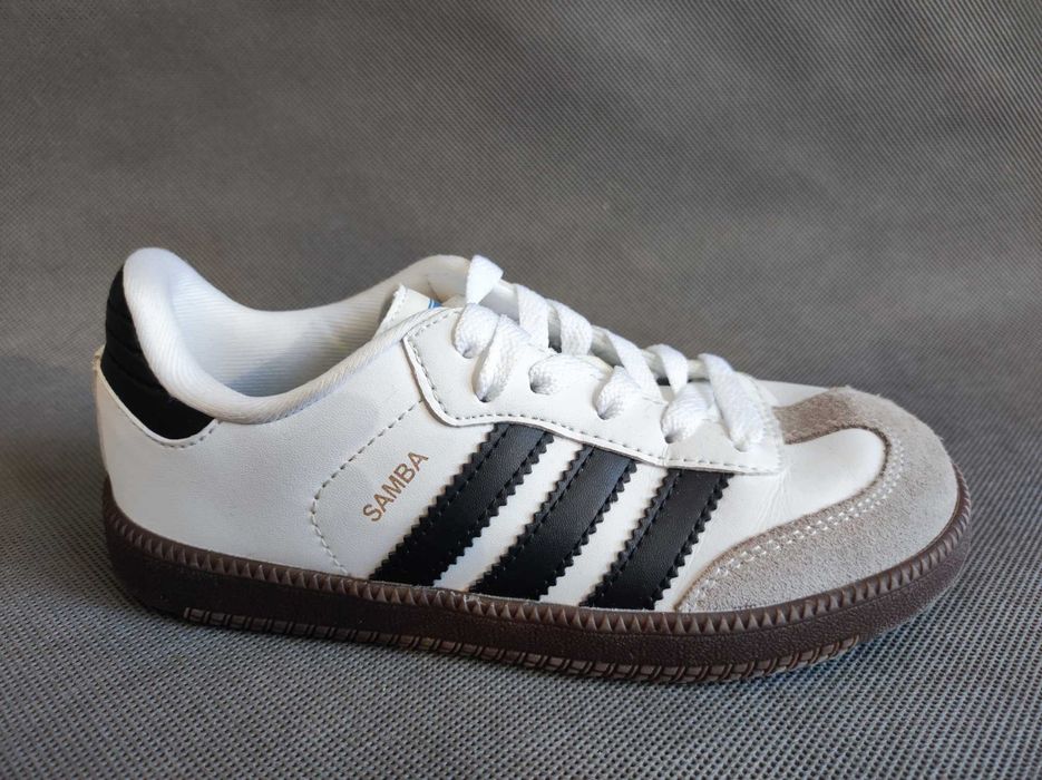 - Adidas Samba Og Shoes - Sneakersy r. 31 / 32