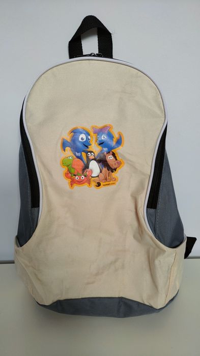 Szary kremowy plecak dla dziecka