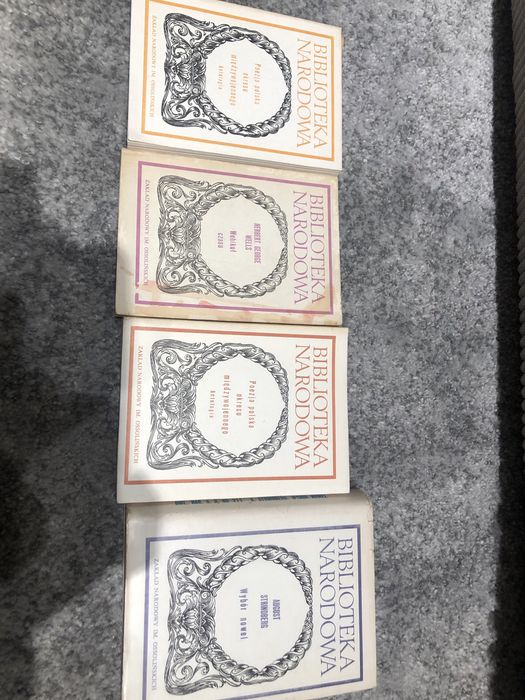 Książki biblioteka narodowa 4 szt.