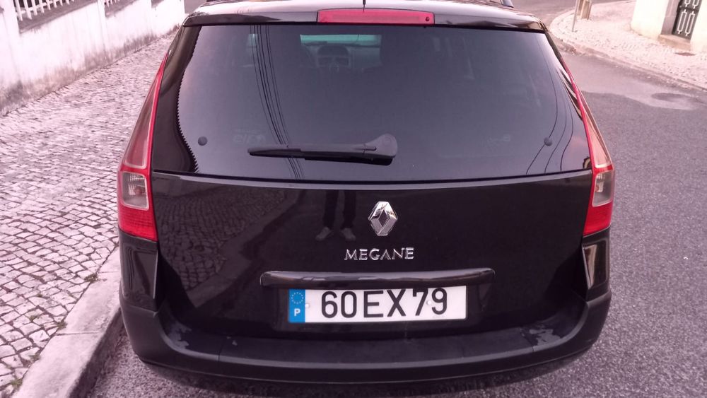 Renault Megane 1.5 dci 2008 
Gasóleo 
Direção assistida 
Cinco portas
Ban