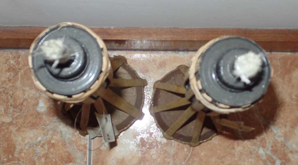 2 Tochas exteriores de Mesa Novas (C8)