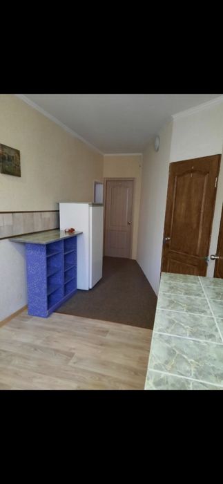 НАУ. Караваеві Дачі. Кімната під ключ. для 1 дівчини