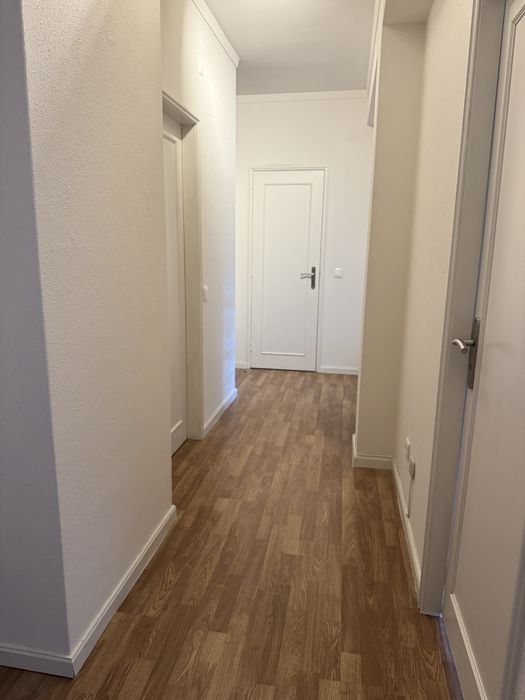 Apartamento T2 arrendar - Centro comercial Villa Guimaraes