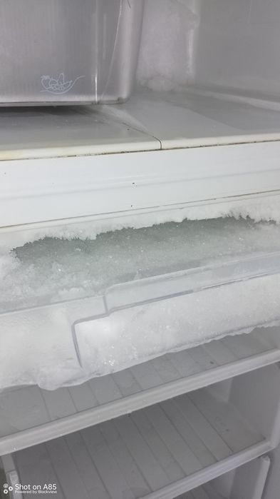 Холодильник indesit, робочий, самовивіз