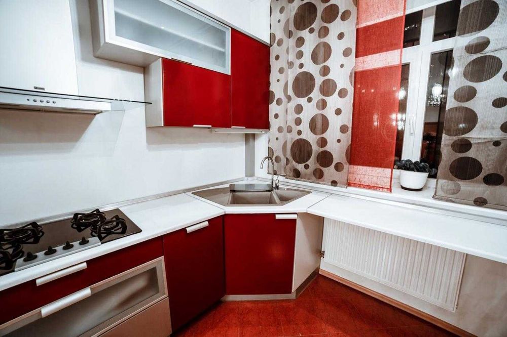 Продаж 3 кімнатної квартири, ближній центр, вулиця Мечнікова, місто Львів