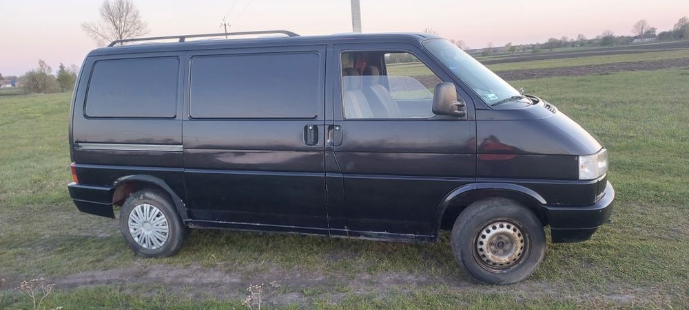 Продам VOLKSWAGEN  T4 1.9