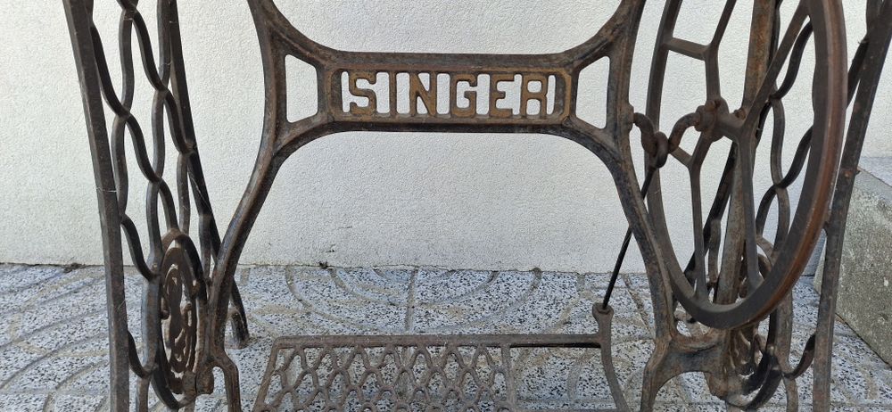 Máquina de costura Singer