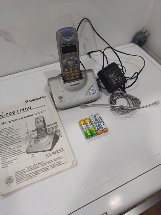 Радіотелефон Panasonic KX-TCD775RU з автовідповідачем