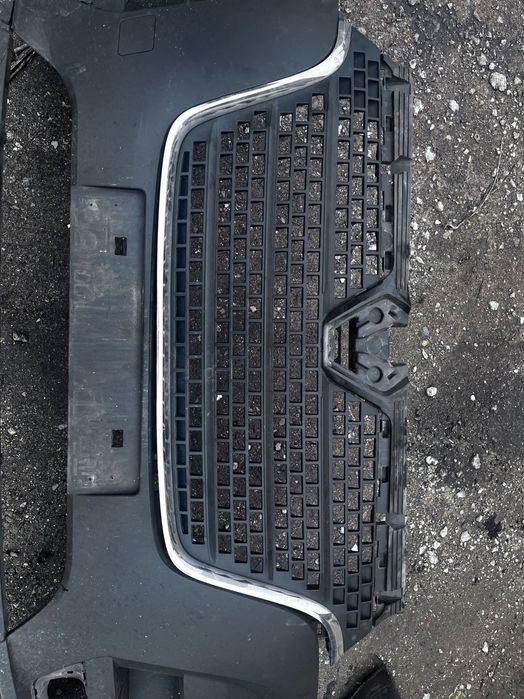 Продам бампер на Renault Master 2- рейсталинг 2020-2022 год