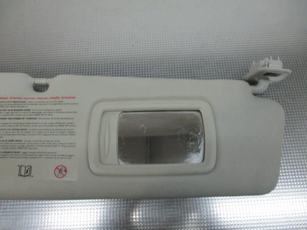 Pála de sol direita RENAULT Megane III (BZ0_)