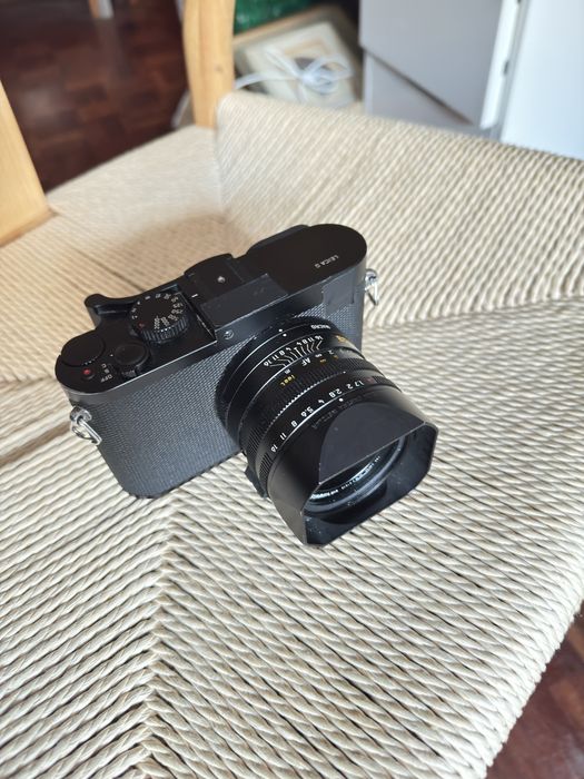 Leica Q com pacote de acessórios -
