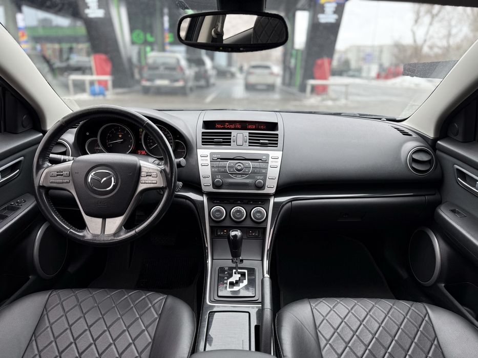 Mazda 6 Идеальное состояние! Автомат!