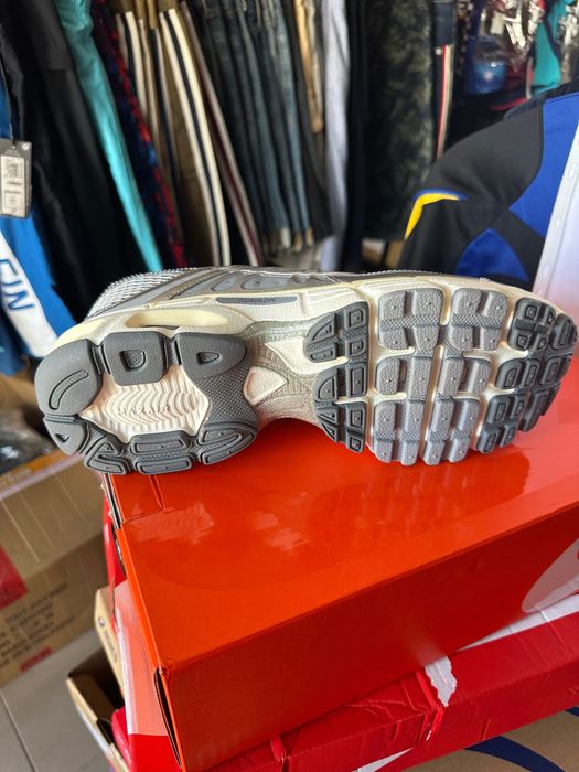 Nike Air Max Moto 2K