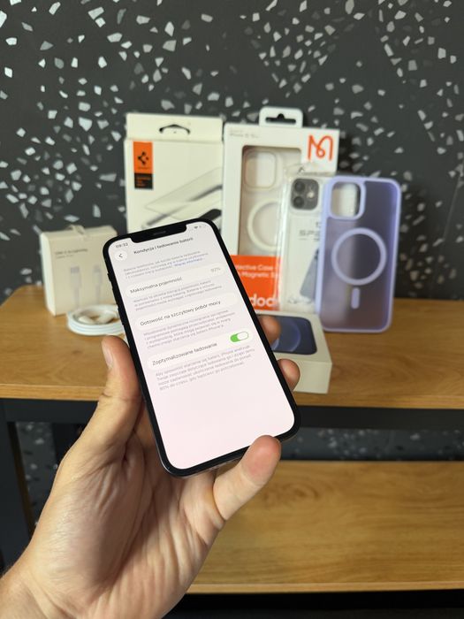Iphone 12 - 92% kondycja baterii