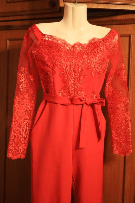 Жіночний брючний комбінезон