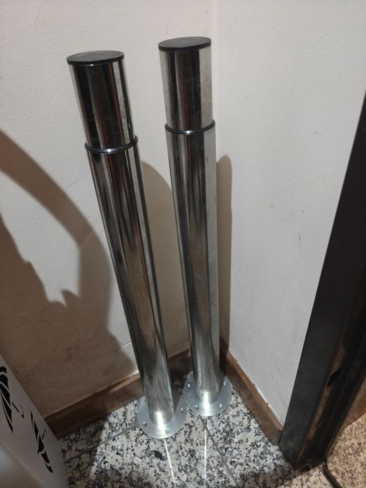 Pés em inox ajustáveis IKEA