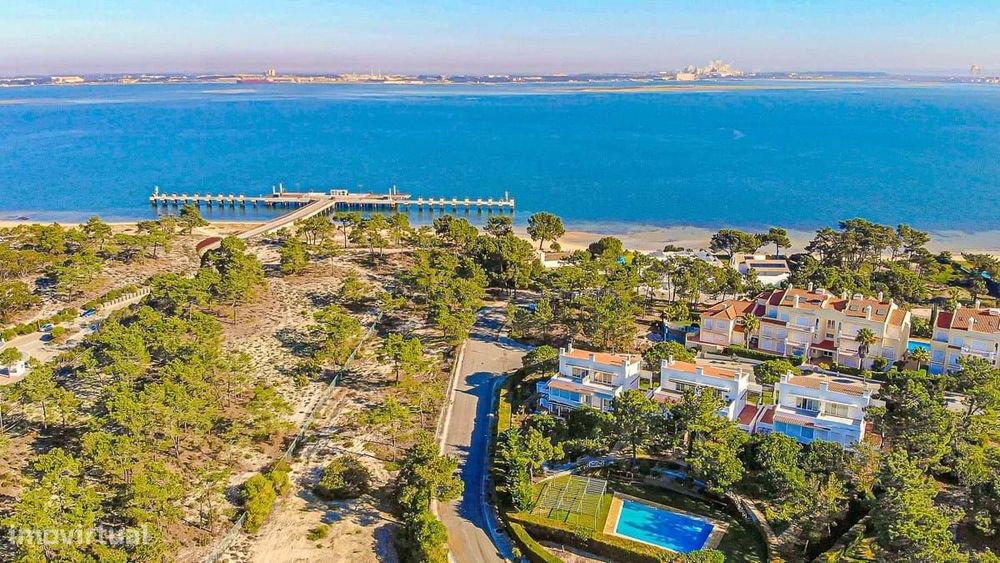 Urban Plot in Troia for Construction