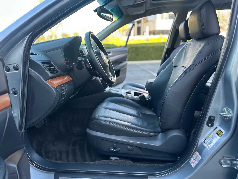 Subaru Outback Limited      2013