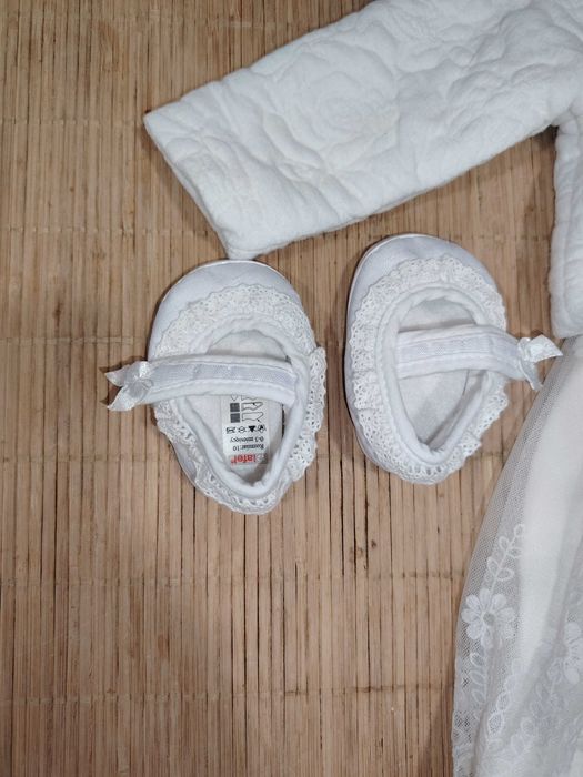 Ubranko do chrztu dla dziewczynki