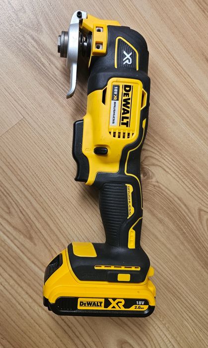 Dewalt urządzenie wielofunkcyjne DCS 355