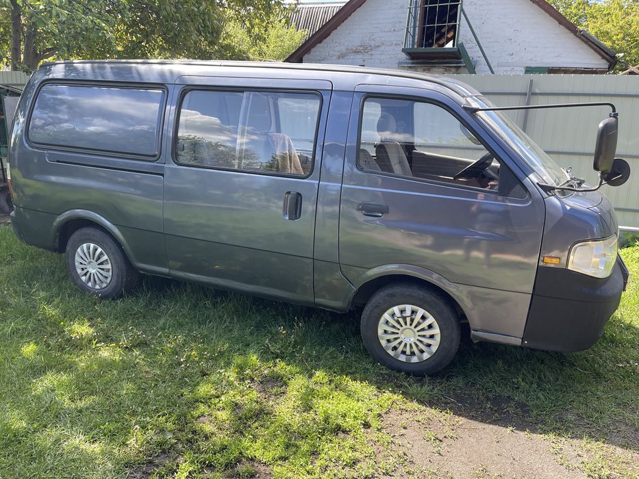 Kia Pregio 2005 року